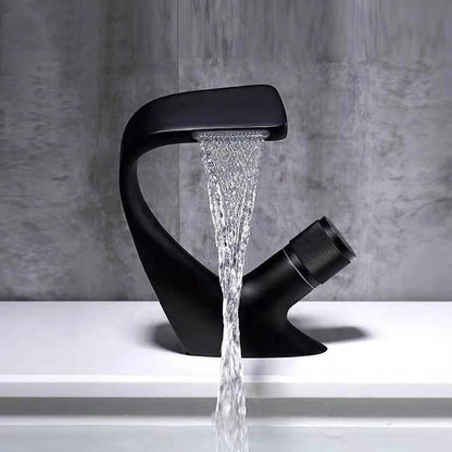 Contemporary Elegance: Luxury Basin Faucet